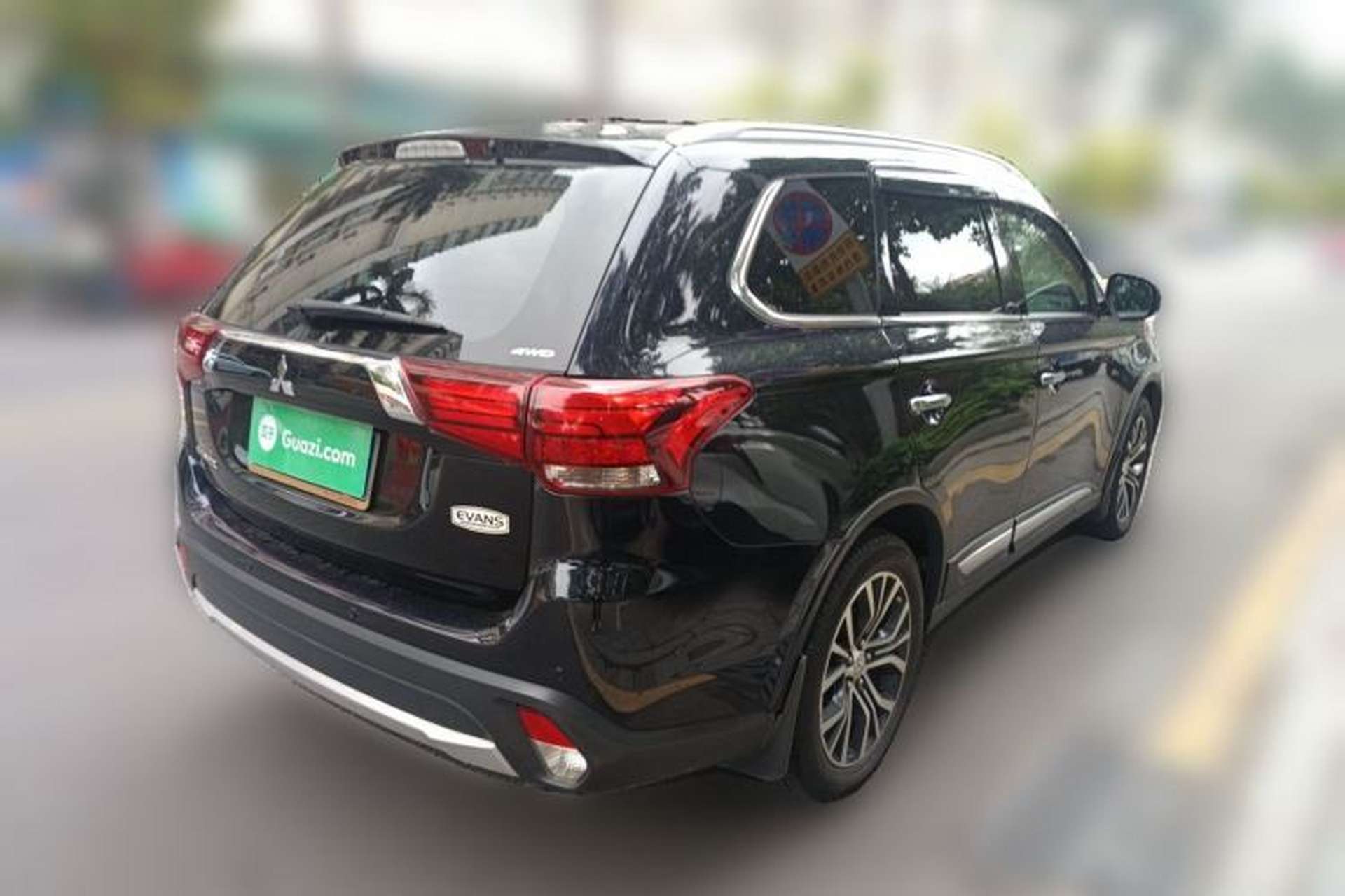 Used Mitsubishi Outlander 2016 2.4L 4x4 Elite Edition 5 Seats Rear Right 45 Deg