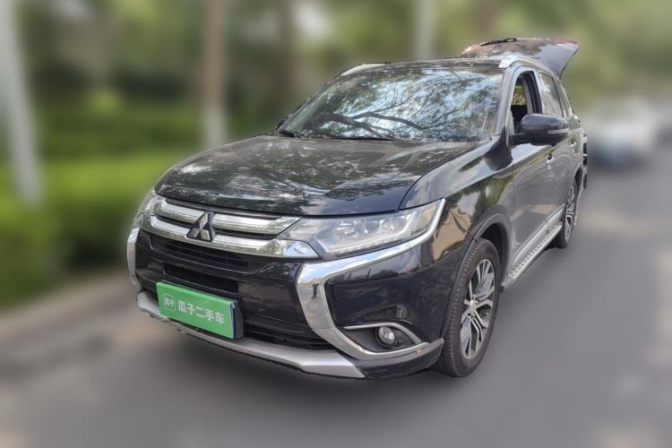 Used Mitsubishi Outlander 2016 2.4L 4x4 Elite Edition 5 Seats Guazi used car, China used car export, Used car for sale, Used cars, Cheapest cars for sale