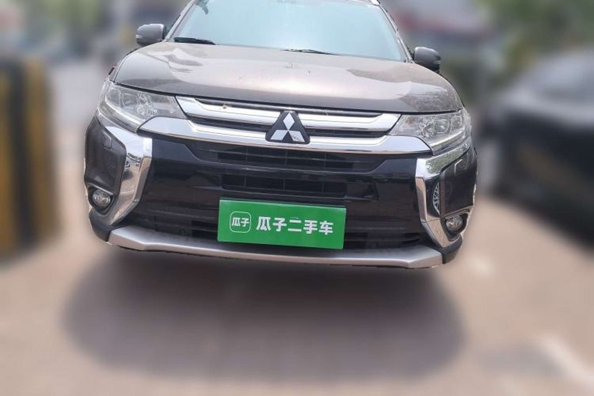 Used Mitsubishi Outlander 2016 2.4L 4x4 Elite Edition 5 Seats Front