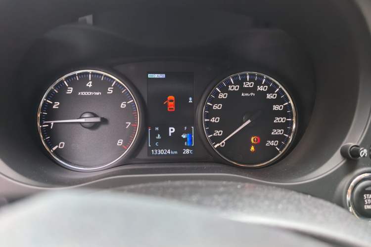 Used Mitsubishi Outlander 2016 2.4L 4x4 Elite Edition 5 Seats Instrument Cluster