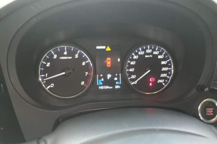 Used Mitsubishi Outlander 2016 2.4L 4x4 Elite Edition 5 Seats Instrument Cluster