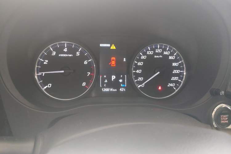 Used Mitsubishi Outlander 2016 2.4L 4x4 Elite Edition 5 Seats Instrument Cluster
