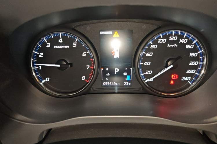 Used Mitsubishi Outlander 2016 2.4L 4x4 Elite Edition 5 Seats Instrument Cluster