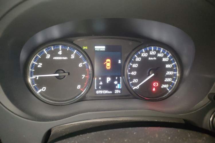 Used Mitsubishi Outlander 2016 2.4L 4x4 Elite Edition 5 Seats Instrument Cluster