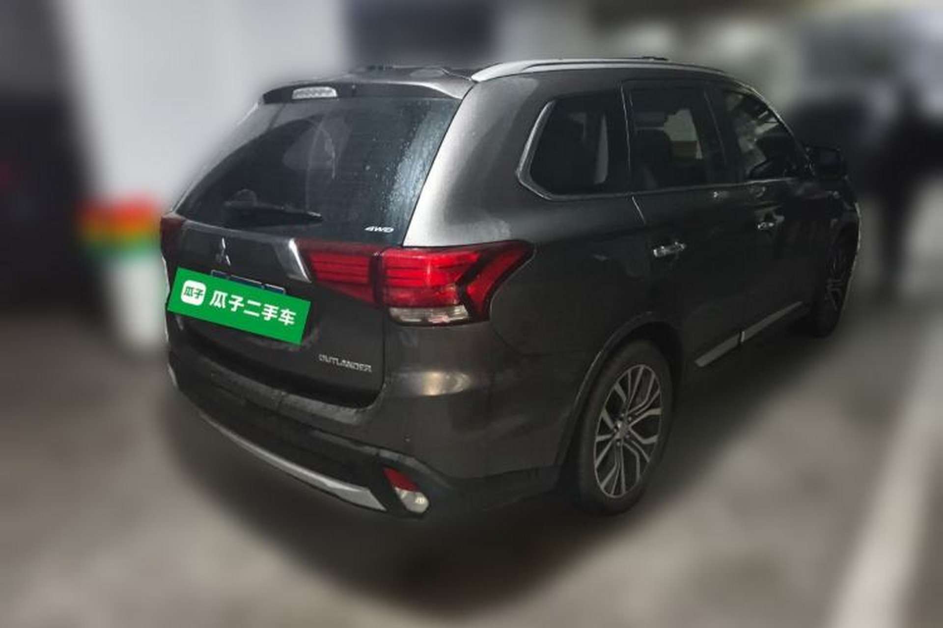 Used Mitsubishi Outlander 2016 2.4L 4x4 Elite Edition 5 Seats Rear Right 45 Deg