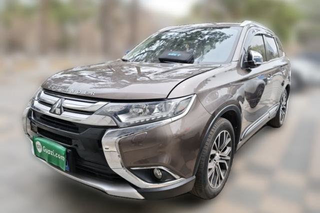 Used Mitsubishi Outlander 2016 2.4L 4x4 Elite Edition 7-Seater
