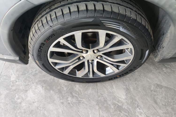 Used Mitsubishi Outlander 2016 2.4L 4x4 Elite Edition 5 Seats Exterior 4