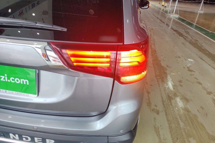 Used Mitsubishi Outlander 2016 2.4L 4x4 Elite Edition 5 Seats Exterior 6
