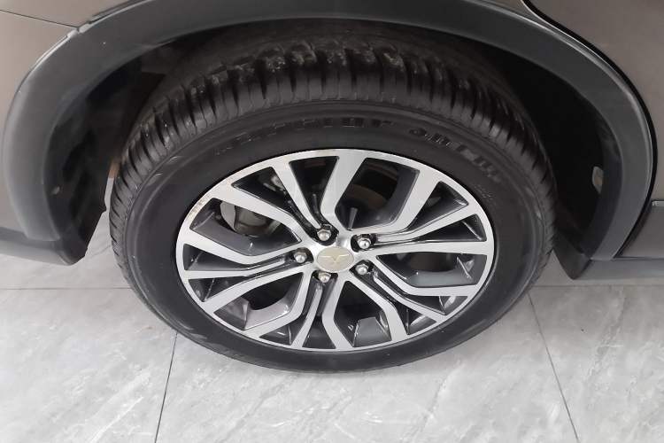 Used Mitsubishi Outlander 2016 2.4L 4x4 Elite Edition 5 Seats Exterior 8
