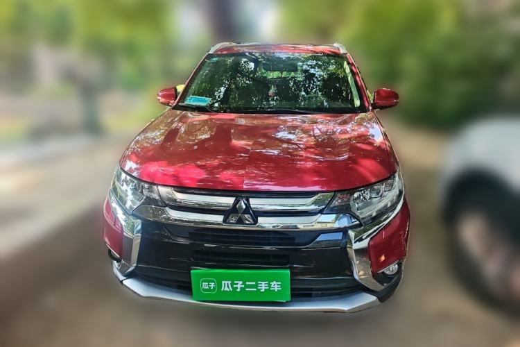 Used Mitsubishi Outlander 2016 2.4L 4x4 Elite Edition 5 Seats Front