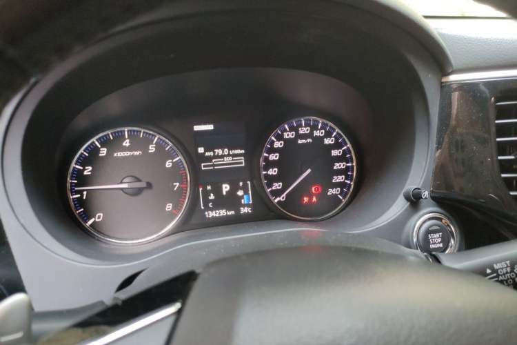 Used Mitsubishi Outlander 2016 2.4L 4x4 Elite Edition 5 Seats Instrument Cluster