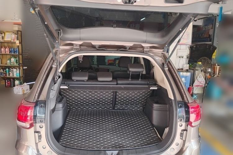 Used Mitsubishi Outlander 2016 2.4L 4x4 Elite Edition 5 Seats Trunk