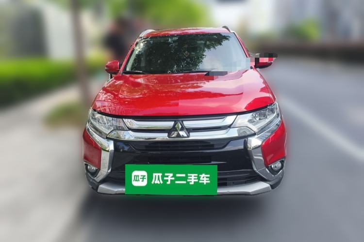 Used Mitsubishi Outlander 2016 2.4L 4x4 Elite Edition 5 Seats Front