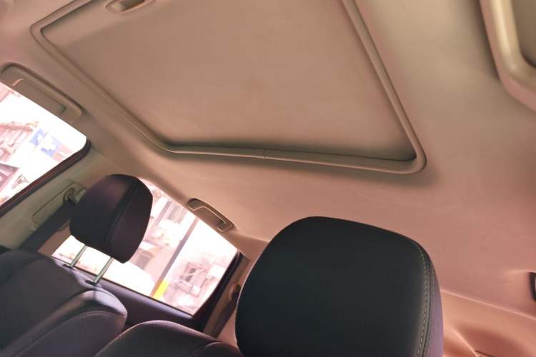 Used Mitsubishi Outlander 2016 2.4L 4x4 Elite Edition 5 Seats Headliner