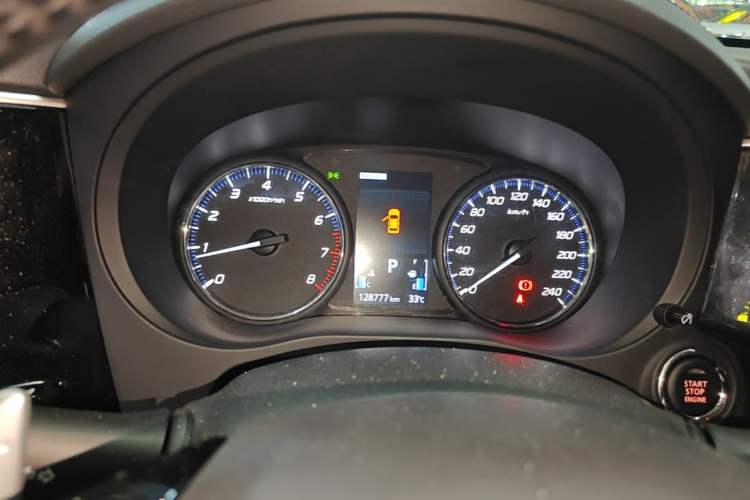 Used Mitsubishi Outlander 2016 2.4L 4x4 Elite Edition 5 Seats Instrument Cluster