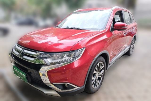 Used Mitsubishi Outlander 2016 2.4L 4x4 Luxury Edition 7-Seater