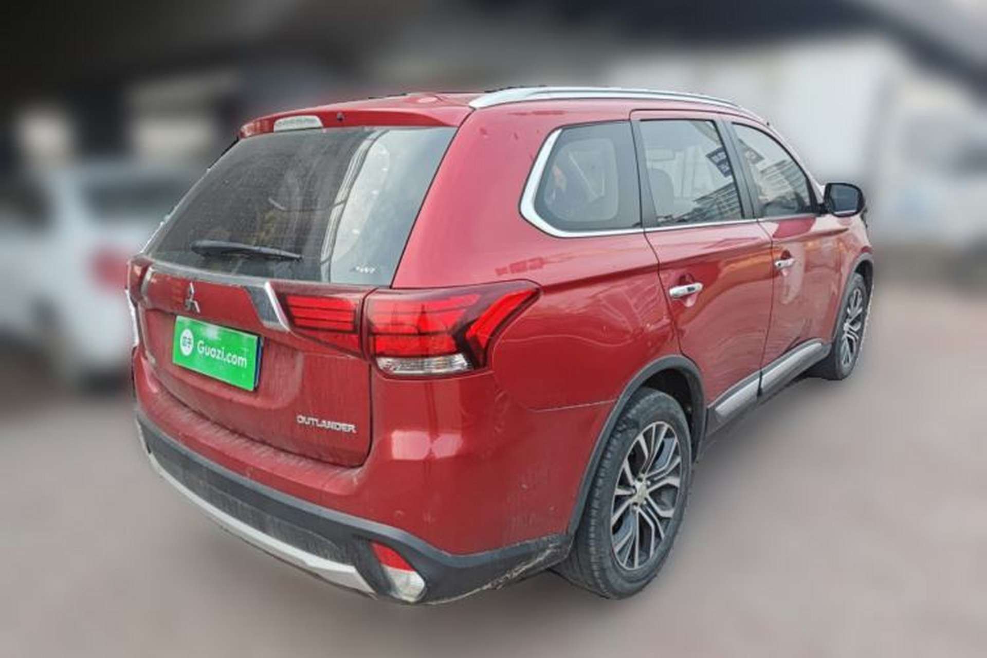 Used Mitsubishi Outlander 2016 2.4L 4x4 Elite Edition 5 Seats Rear Right 45 Deg