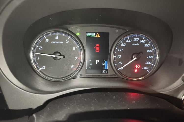 Used Mitsubishi Outlander 2016 2.4L 4x4 Elite Edition 7-Seater Instrument Cluster