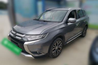 Used Mitsubishi Outlander 2016 2.4L 4x4 Elite Edition 7-Seater