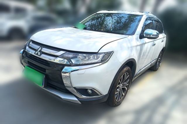 Used Mitsubishi Outlander 2016 2.4L 4x4 Elite Edition 7-Seater