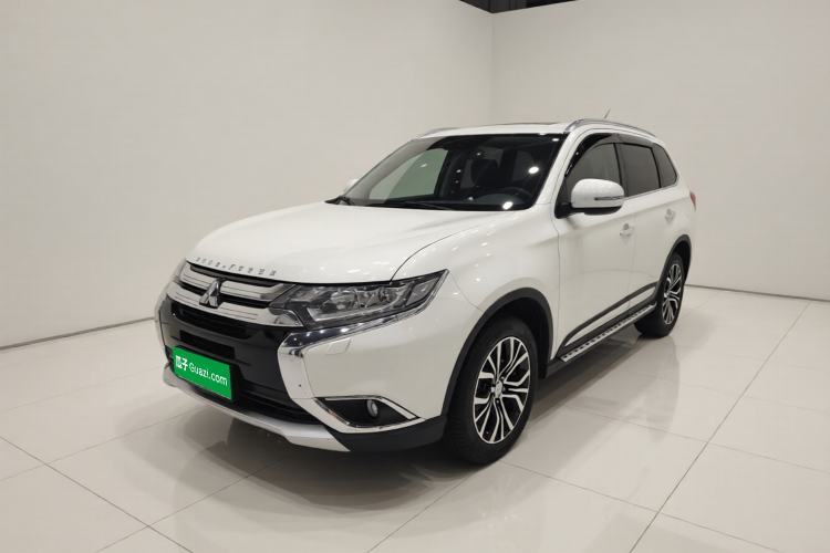 Ojetý Mitsubishi Outlander 2016 2.4L 4x4 Luxury Edition 7-Seater Guazi used car, China used car export, Used car for sale, Used  cars, Cheapest cars for sale