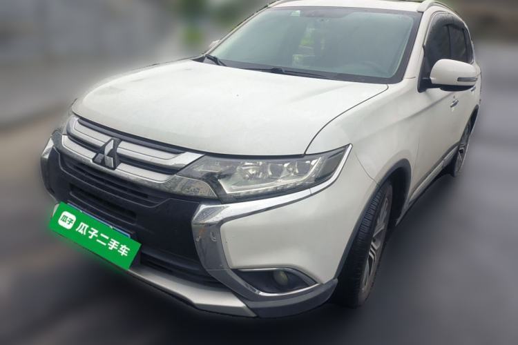 Used Mitsubishi Outlander 2016 2.4L 4x4 Elite Edition 5 Seats Guazi used car, China used car export, Used car for sale, Used  cars, Cheapest cars for sale
