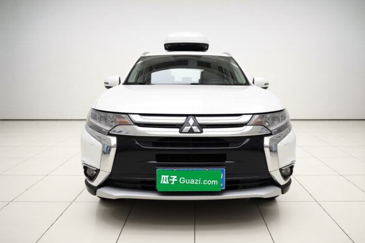Used Mitsubishi Outlander 2016 2.4L 4x4 Elite Edition 5 Seats Front