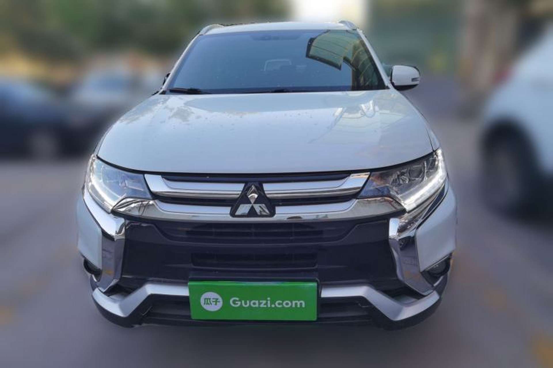 Used Mitsubishi Outlander 2016 2.4L 4x4 Elite Edition 5 Seats Front