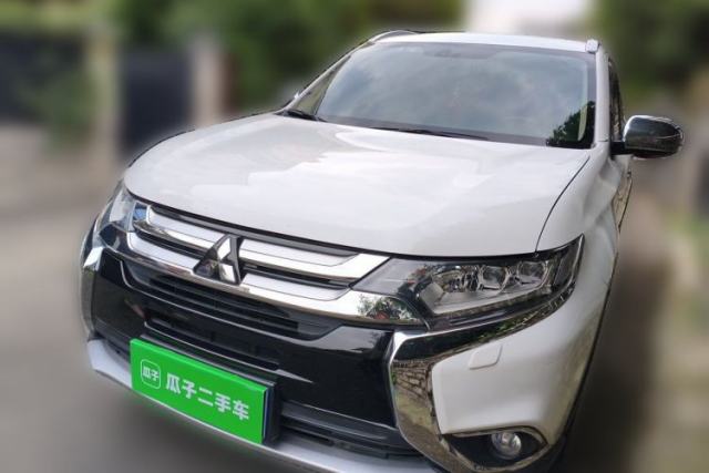 Used Mitsubishi Outlander 2016 2.4L 4x4 Elite Edition 5 Seats