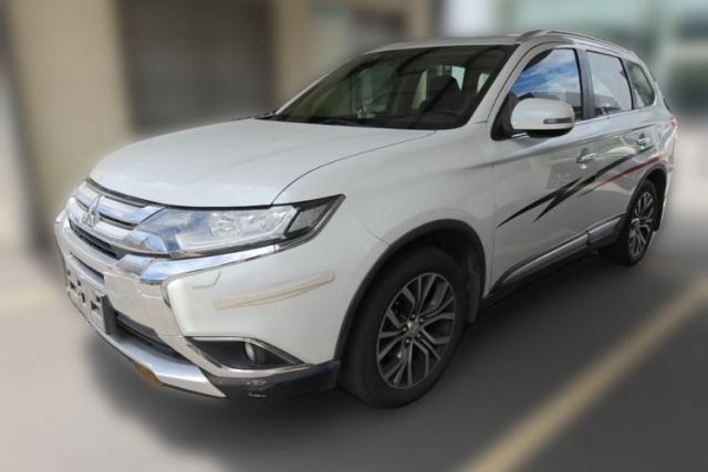 Used Mitsubishi Outlander 2016 2.4L 4x4 Luxury Edition 7-Seater