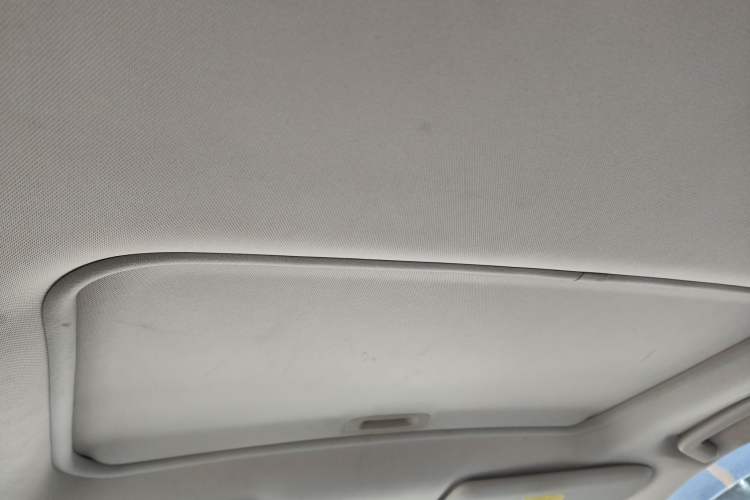 Used Mitsubishi Outlander 2016 2.4L 4x4 Elite Edition 5 Seats Headliner