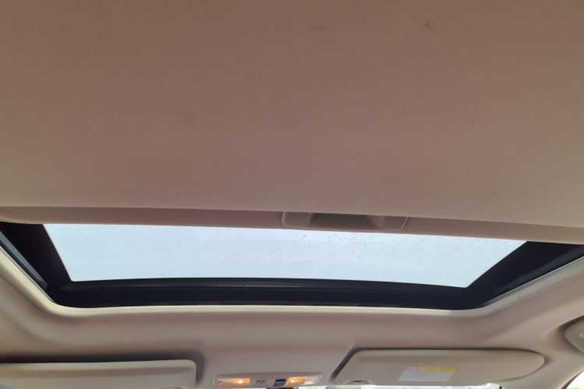 Used Mitsubishi Outlander 2016 2.4L 4x4 Elite Edition 5 Seats Headliner