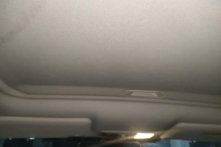 Used Mitsubishi Outlander 2016 2.4L 4x4 Elite Edition 5 Seats Headliner