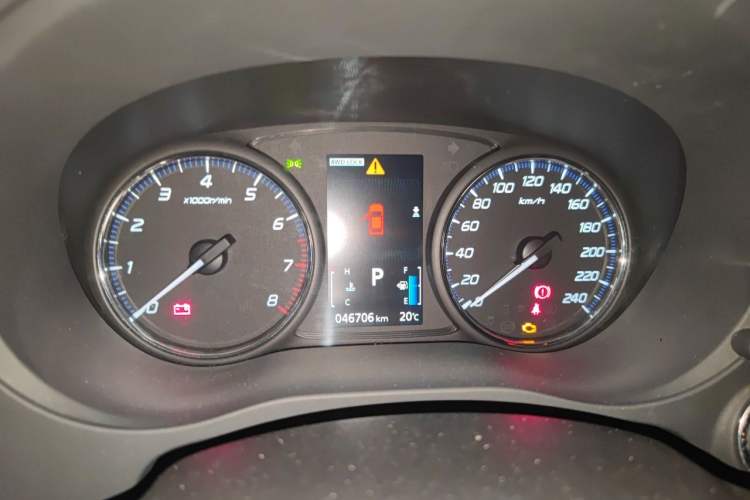 Used Mitsubishi Outlander 2016 2.4L 4x4 Elite Edition 5 Seats Instrument Cluster