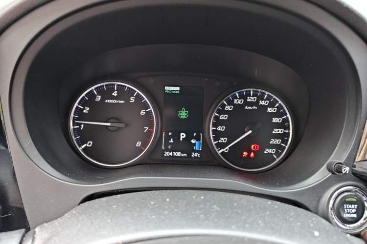 Used Mitsubishi Outlander 2016 2.4L 4x4 Elite Edition 5 Seats Instrument Cluster