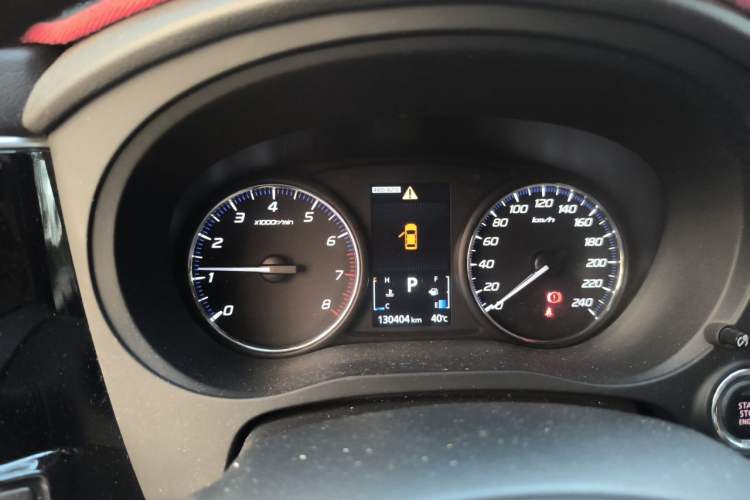 Used Mitsubishi Outlander 2016 2.4L 4x4 Luxury Edition 7-Seater Instrument Cluster