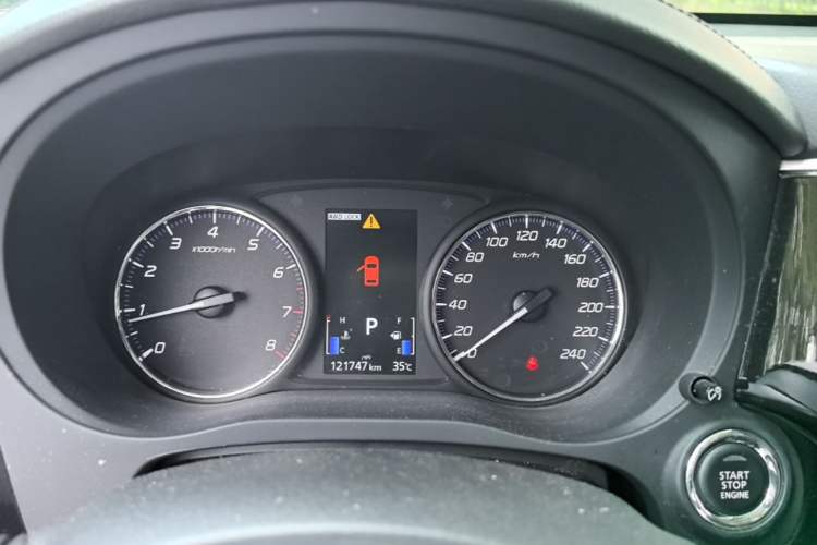 Used Mitsubishi Outlander 2016 2.4L 4x4 Elite Edition 5 Seats Instrument Cluster