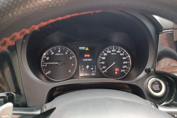 Used Mitsubishi Outlander 2016 2.4L 4x4 Elite Edition 5 Seats Instrument Cluster