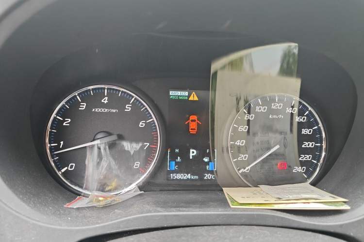 Used Mitsubishi Outlander 2016 2.4L 4x4 Elite Edition 5 Seats Instrument Cluster