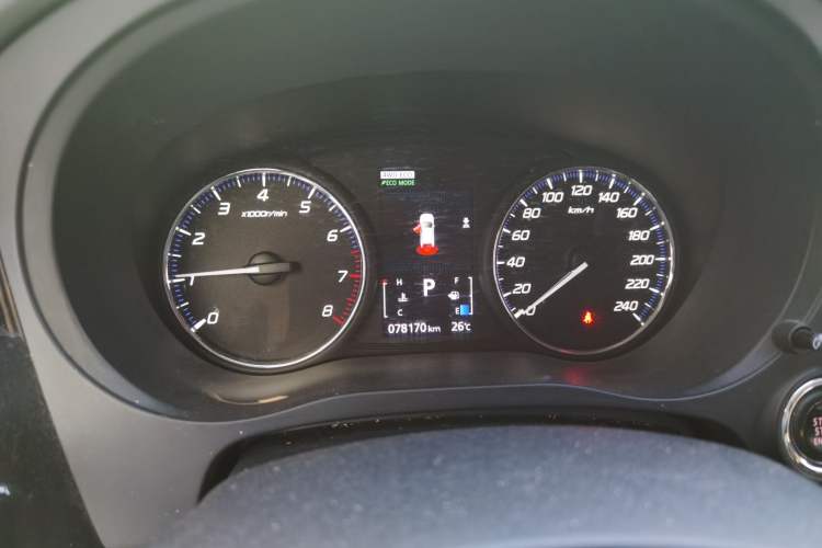 Used Mitsubishi Outlander 2016 2.4L 4x4 Elite Edition 5 Seats Instrument Cluster
