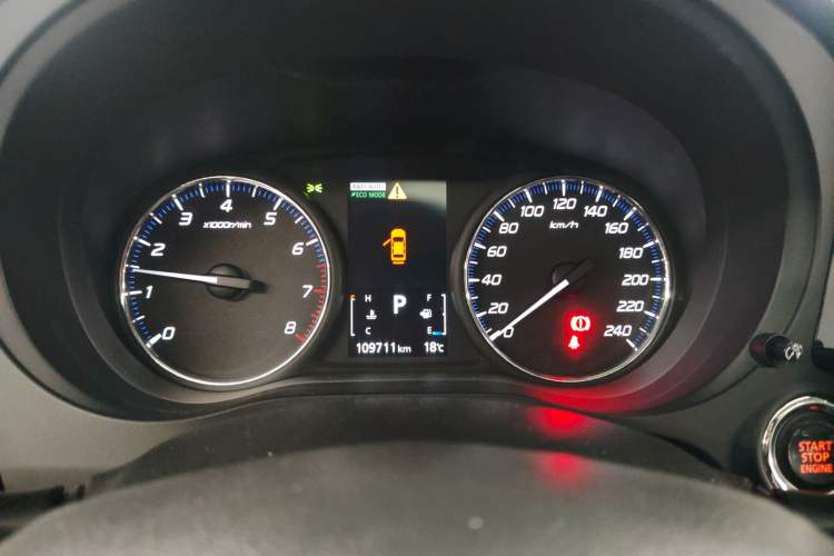 Used Mitsubishi Outlander 2016 2.4L 4x4 Elite Edition 7-Seater Instrument Cluster