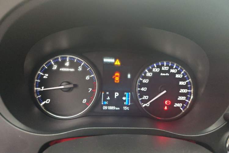 Used Mitsubishi Outlander 2016 2.4L 4x4 Elite Edition 5 Seats Instrument Cluster