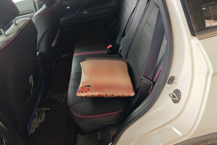 Used Mitsubishi Outlander 2016 2.4L 4x4 Luxury Edition 7-Seater Left Rear Seat