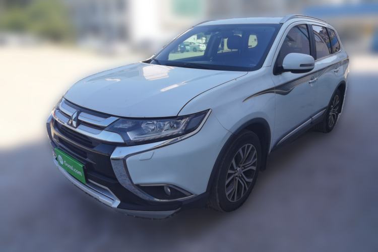 Used Mitsubishi Outlander 2016 2.4L 4x4 Luxury Edition 7-Seater Guazi used car, China used car export, Used car for sale, Used cars, Cheapest cars for sale