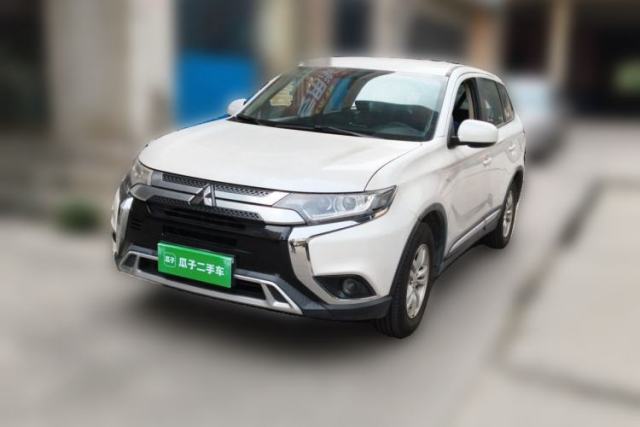 Used Mitsubishi Outlander 2016 2.0L Two-Wheel Drive Fashion Edition 5 Seats