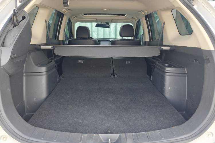 Used Mitsubishi Outlander 2016 2.4L 4x4 Elite Edition 5 Seats Trunk