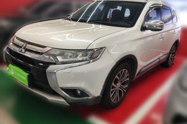Used Mitsubishi Outlander 2016 2.4L 4x4 Elite Edition 7-Seater