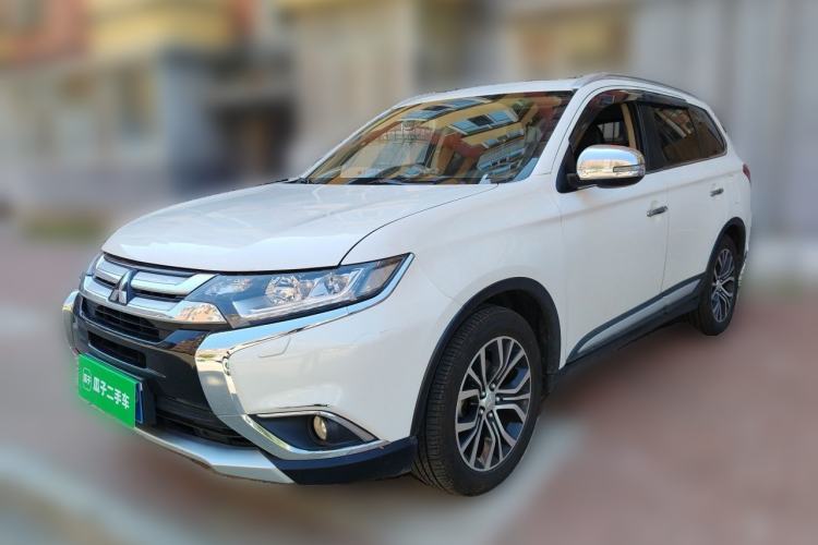 Used Mitsubishi Outlander 2016 2.4L 4x4 Elite Edition 5 Seats Guazi used car, China used car export, Used car for sale, Used  cars, Cheapest cars for sale