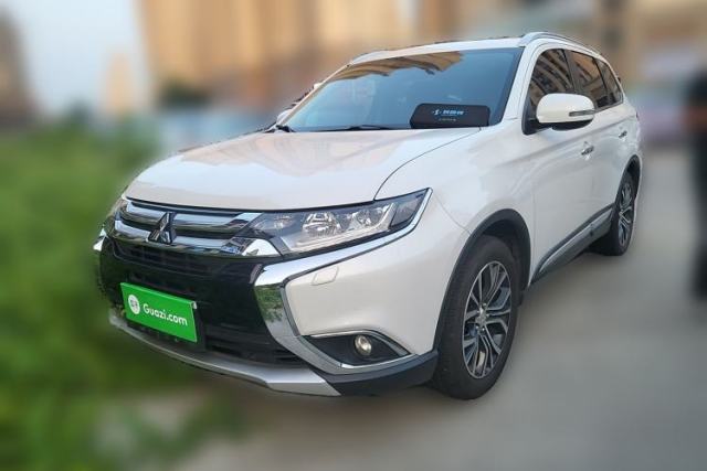 Used Mitsubishi Outlander 2016 2.4L 4x4 Prestige Edition 7-Seater
