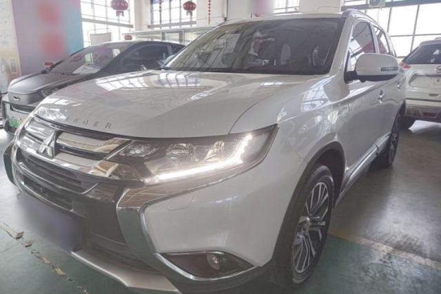 Used Mitsubishi Outlander 2016 2.4L 4x4 Elite Edition 5 Seats